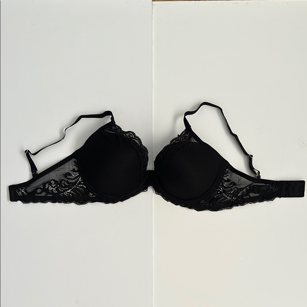 NEW w/o Tags Natori Feathers Contour Dramatic Plunge T-Shirt Bra
